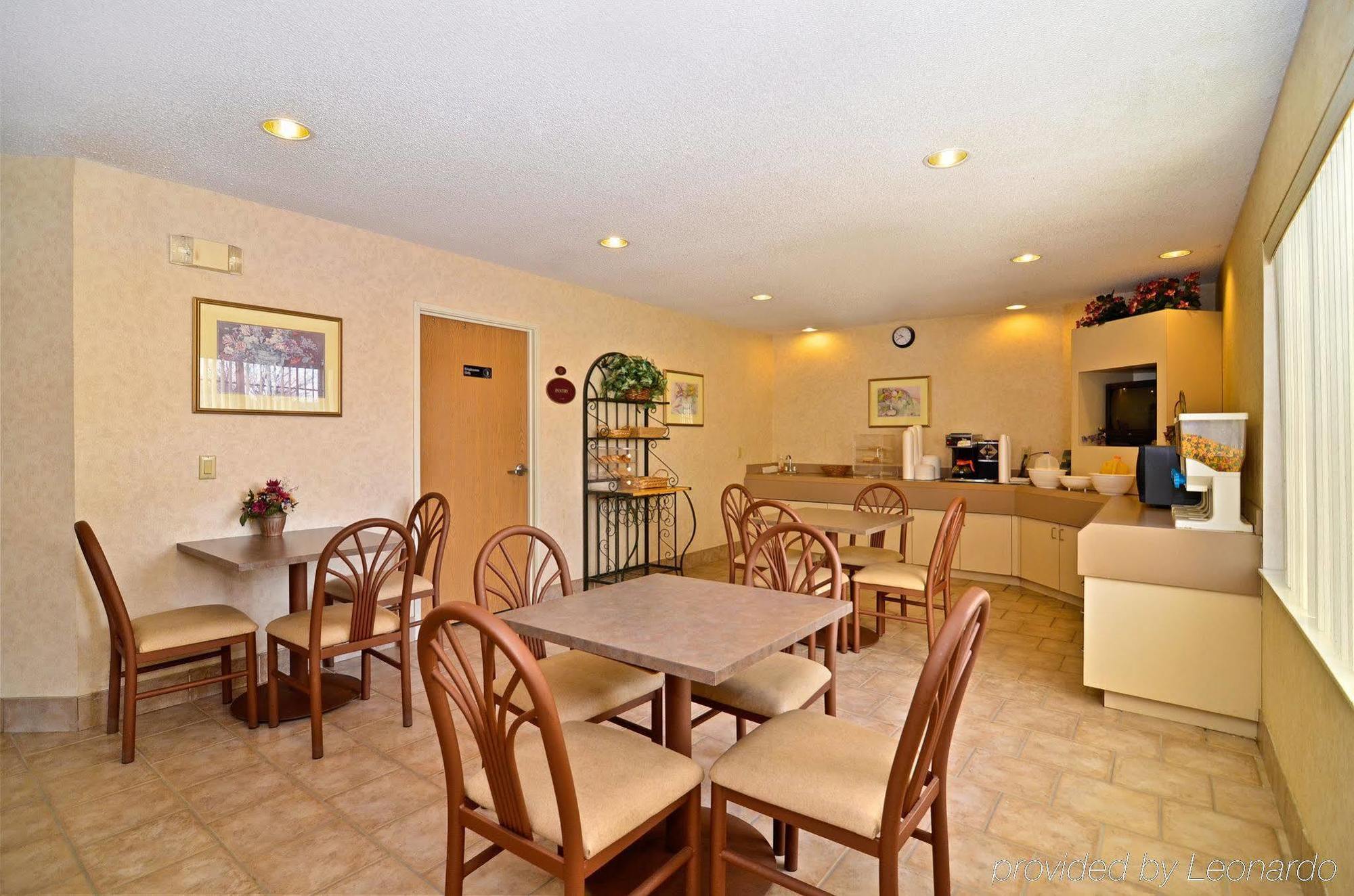 Americas Best Value Inn And Suites Lee'S Summit-Kansas City Exteriér fotografie