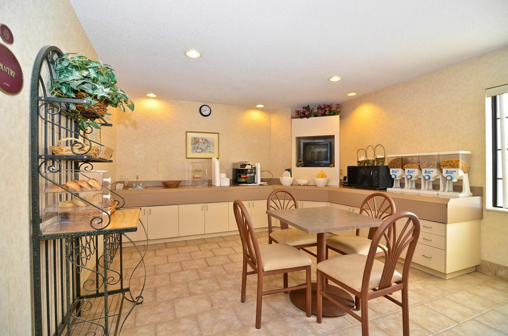 Americas Best Value Inn And Suites Lee'S Summit-Kansas City Exteriér fotografie